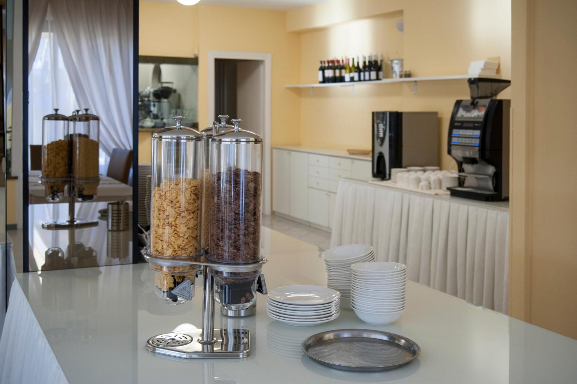 Hotel Gemma Del Mare Marina di Pietrasanta Buitenkant foto